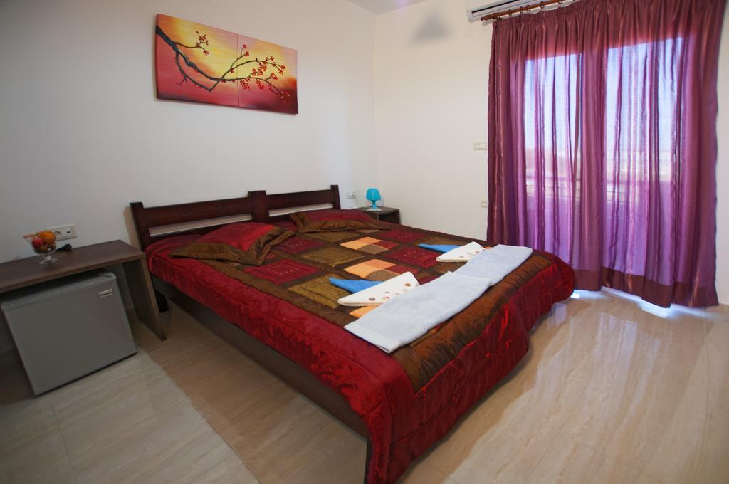 Elpidis Villa 코키노스 피르고스 외부 사진
