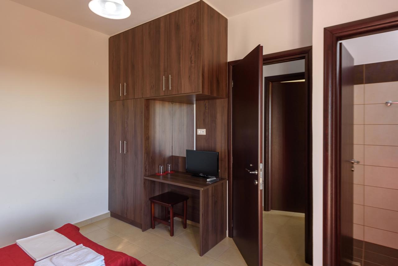Elpidis Villa 코키노스 피르고스 외부 사진